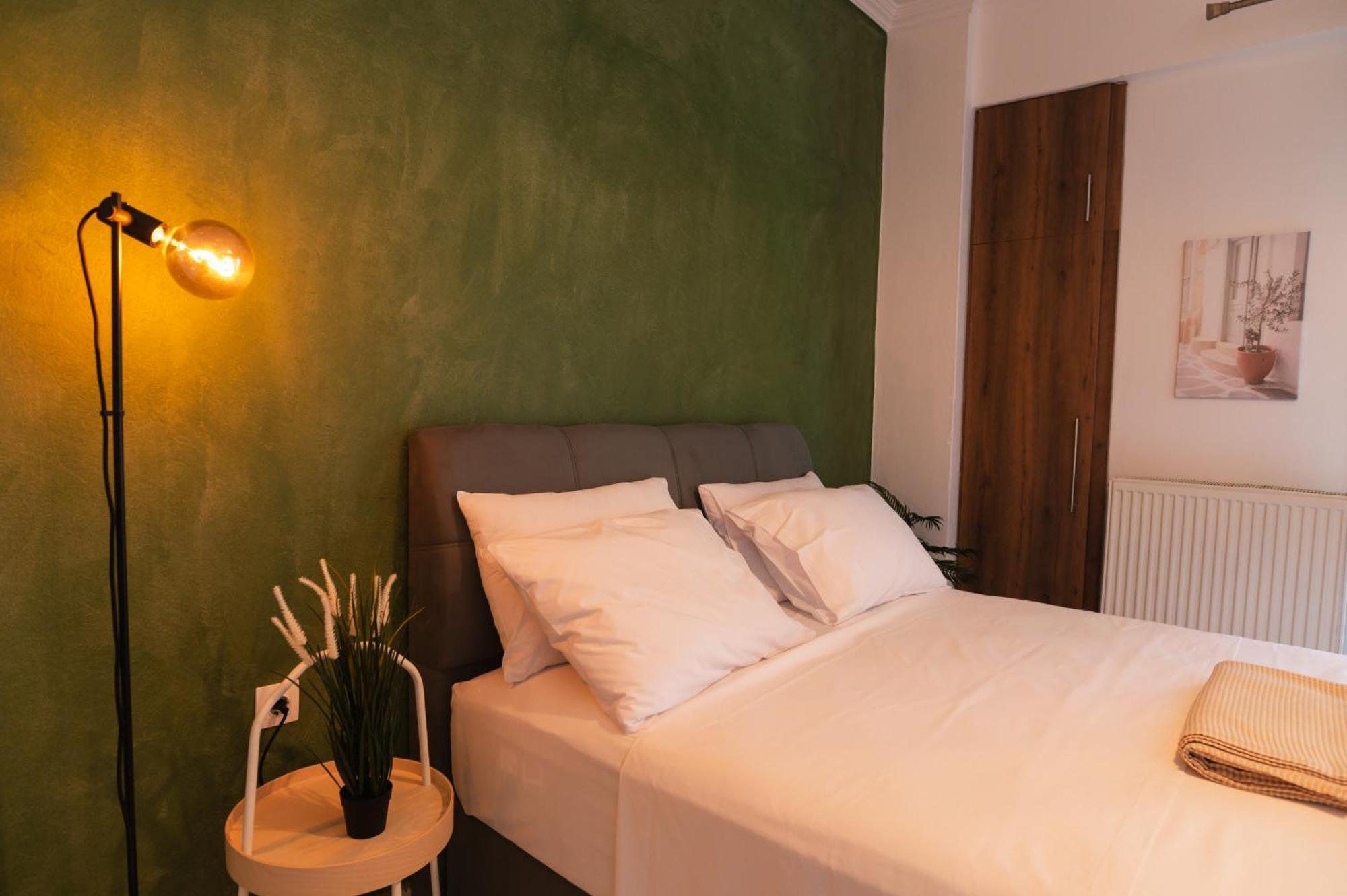 Ancient Forest Suite By Heeaven'S Hall Luxury Suites アレクサンドルポリス エクステリア 写真